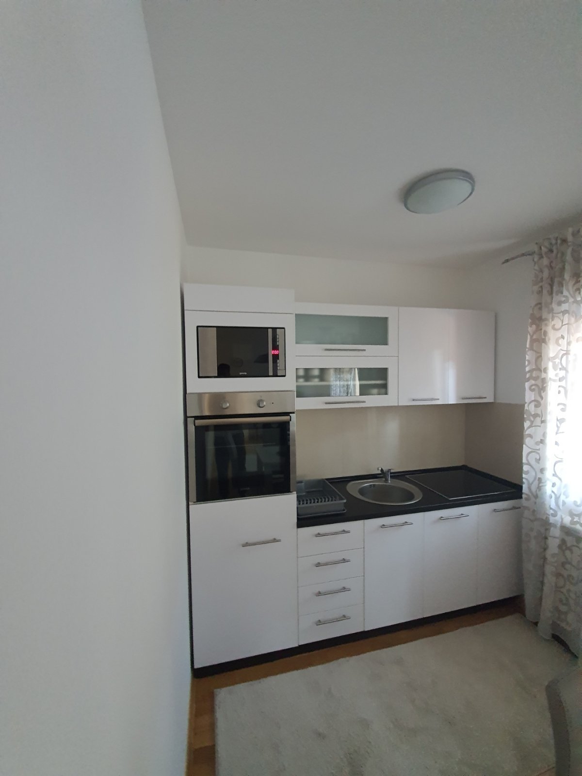 Golden Pine fotografija 9